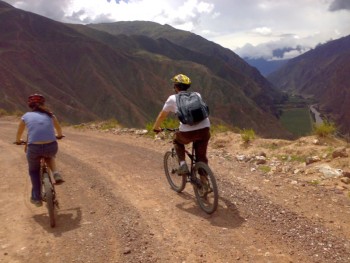Mountain biking - Sacred Valley